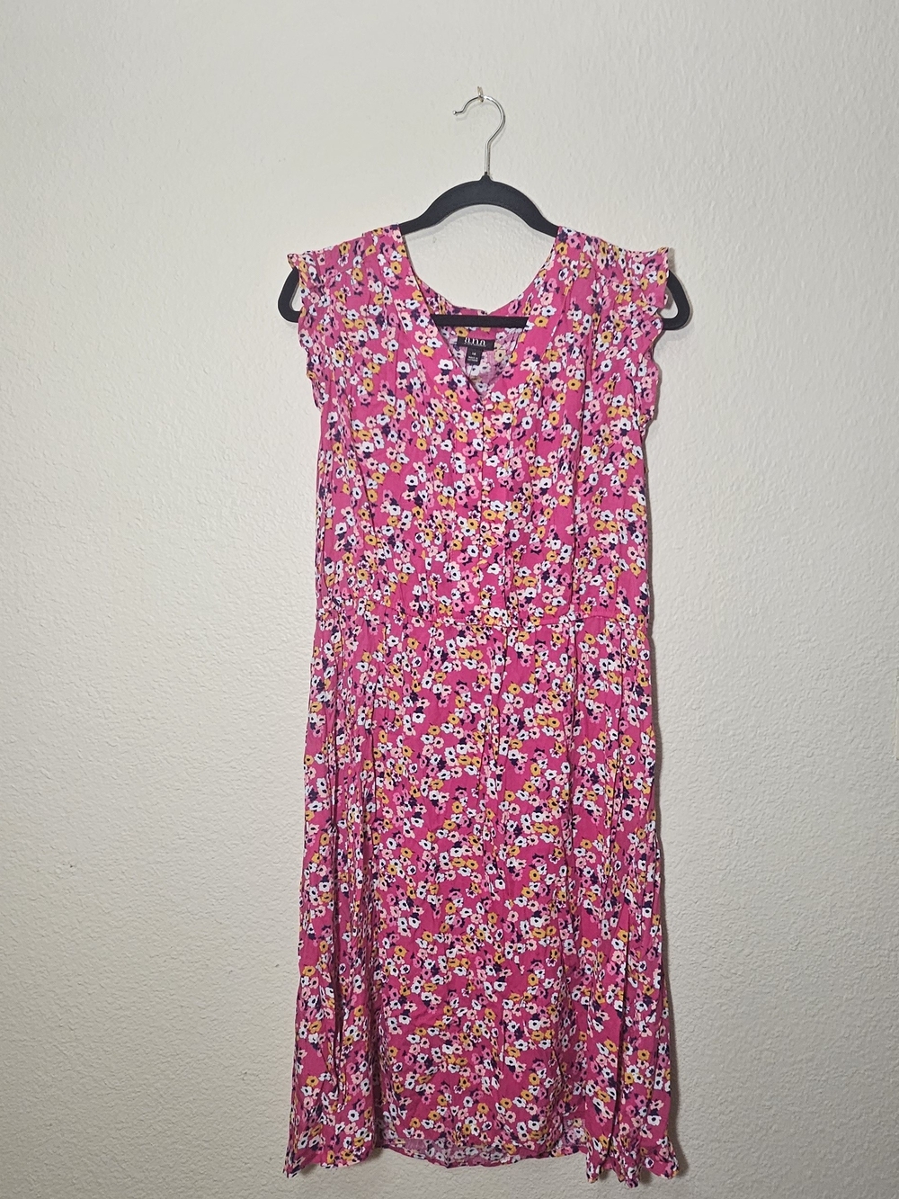 a.n.a Mimi Floral Dress. (NEW)